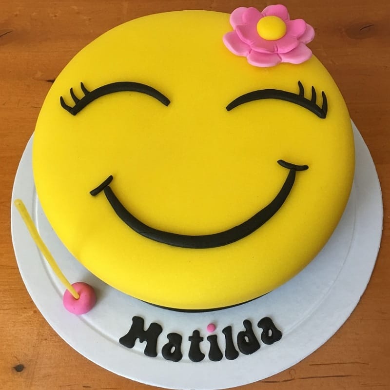 Blushing Emoji Fondant Cake