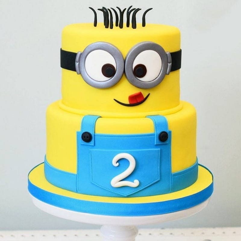 Gratified Minion Theme Cake