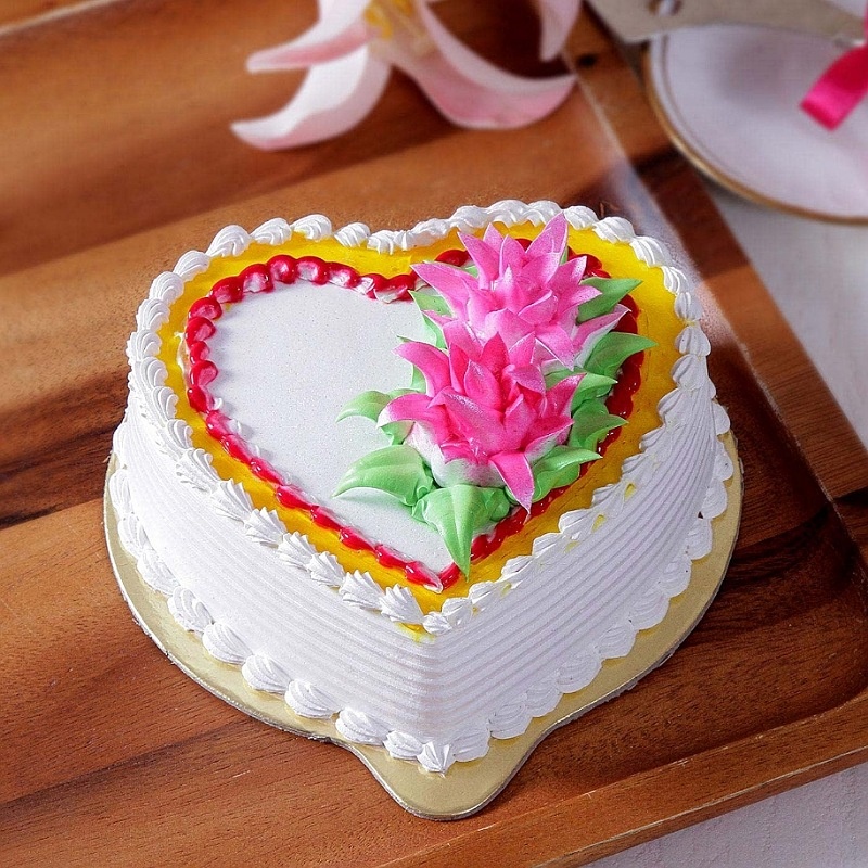 Pineapple Heart Diwali Cake