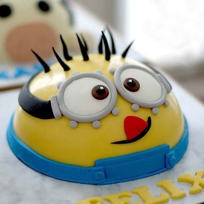 Minion Pinata Theme Cake