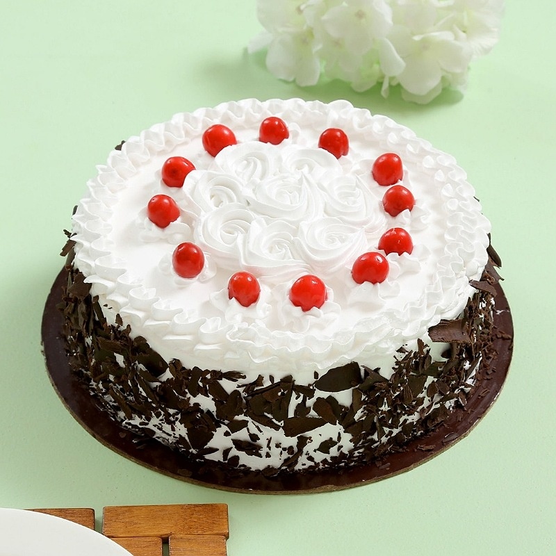 Yummylicious Black Forest Cake