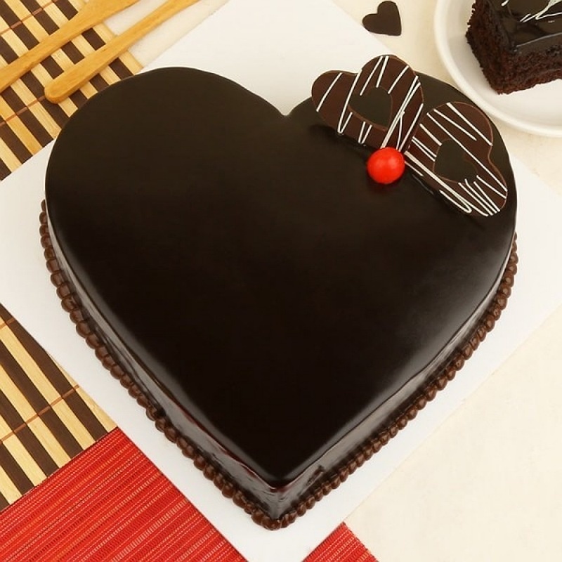 Heartiest Truffle Cake