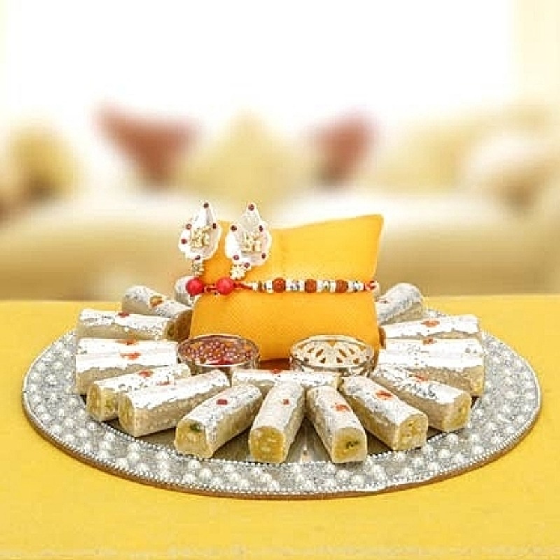 Kaju Roll Hamper