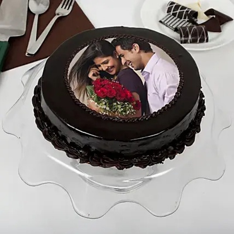 Round Truffle Photo Cake